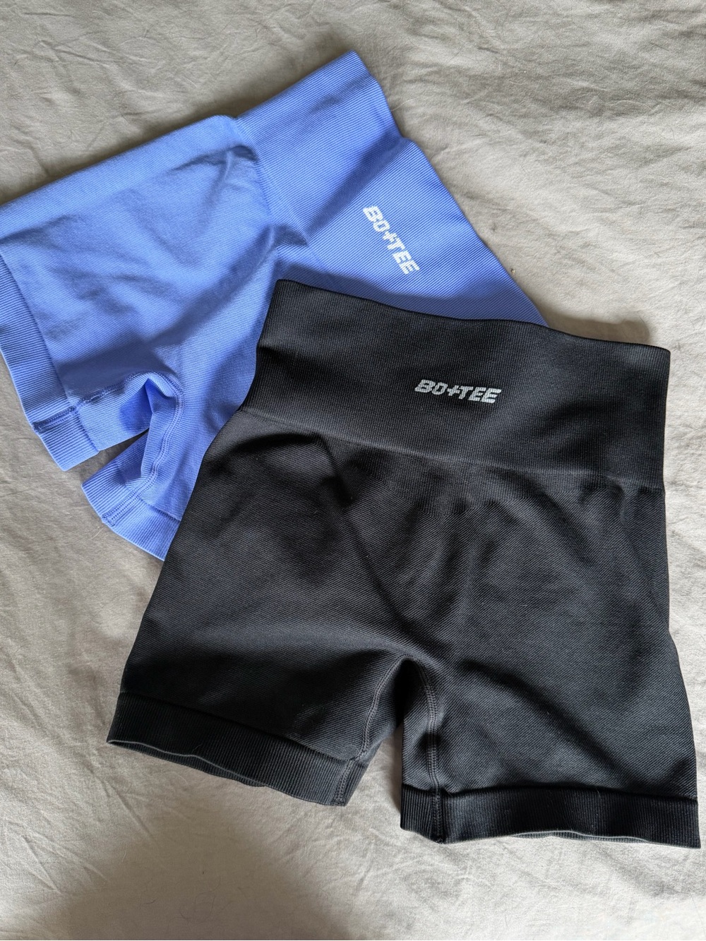 BO+TEE High-Waist Seamless Shorts — Black & blue